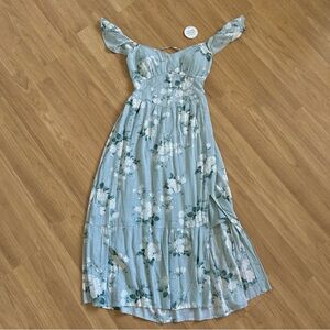 NWT Hollister Bra- Free Floral Back Lace Up Maxi Dress with Slit